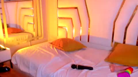 Snapshot of gabby_santos_ chatting on July 28, 2026, 1:10 pm Gaby Santos online show from July 28, 2026, 1:10 pm