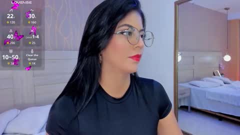 Snapshot of gabbyyowen_ chatting on December 15, 2025, 11:58 am Gabby online show from December 15, 2025, 11:58 am