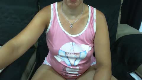 gaby  layla online show from March 1, 2025, 2:48 am