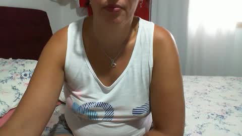 Snapshot of gabibrasil chatting on January 12, 2026, 7:41 pm gaby layla online show from January 12, 2026, 7:41 pm