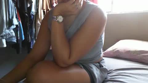 Snapshot of gabibrasil chatting on March 6, 2026, 9:22 pm gaby layla online show from March 6, 2026, 9:22 pm