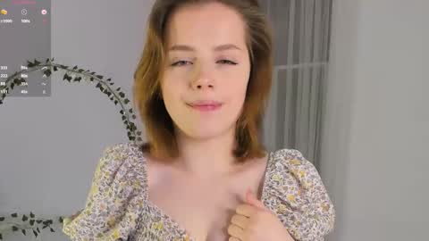 Snapshot of gabimeshuggah chatting on October 18, 2025, 9:15 pm Gabi online show from October 18, 2025, 9:15 pm