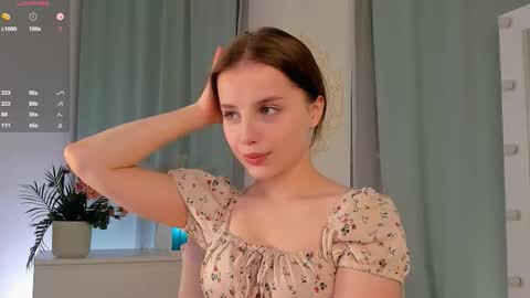 Snapshot of gabimeshuggah chatting on November 8, 2025, 9:24 pm Gabi online show from November 8, 2025, 9:24 pm