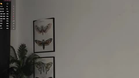 Snapshot of gabimeshuggah chatting on February 21, 2026, 9:27 pm Gabi online show from February 21, 2026, 9:27 pm