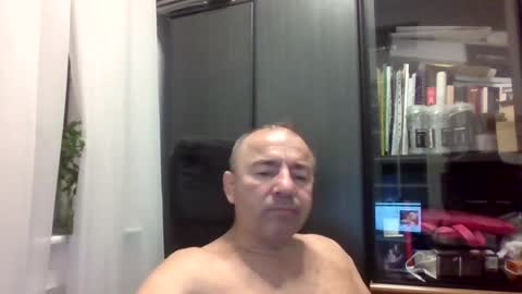 Snapshot of gabriel9_2003 chatting on July 16, 2026, 7:20 pm gabriel9_2003 online show from July 16, 2026, 7:20 pm