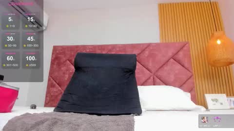 Gabriela. online show from September 11, 2025, 12:27 pm