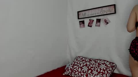 Snapshot of gabriela_duarte chatting on February 2, 2025, 8:24 am Gabi online show from February 2, 2025, 8:24 am