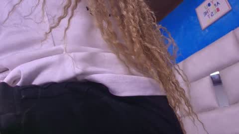 Snapshot of gabriela_leone chatting on January 4, 2025, 7:02 pm gabriela online show from January 4, 2025, 7:02 pm