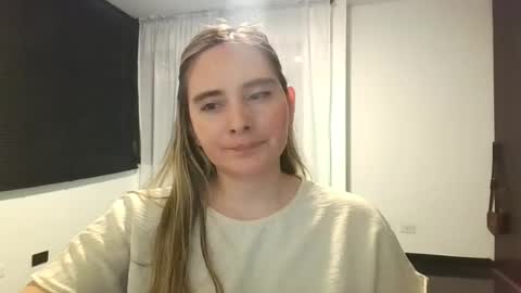 Snapshot of gabriela_miller_2 chatting on June 23, 2026, 12:19 am Gabriela Miller online show from June 23, 2026, 12:19 am