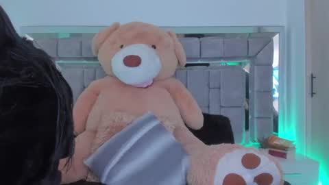 Snapshot of gabriela_montess chatting on December 8, 2024, 5:50 am Gabriela Montes online show from December 8, 2024, 5:50 am