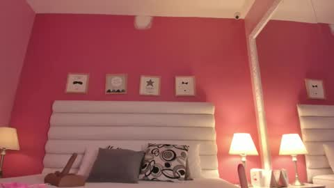 Gabriela salgado online show from March 3, 2025, 1:53 pm