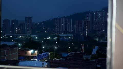 Gabriela salgado online show from September 30, 2025, 10:42 am