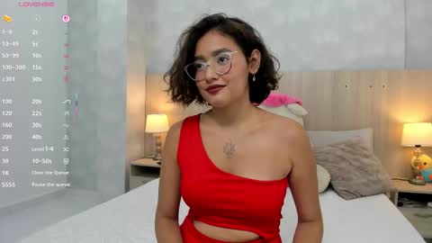 Snapshot of gabriela_vargas chatting on October 6, 2025, 3:59 am Gabriela Vargas online show from October 6, 2025, 3:59 am