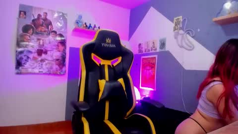 Snapshot of gabrielaa_castro chatting on November 29, 2025, 11:30 pm gabi online show from November 29, 2025, 11:30 pm