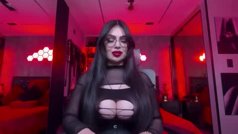 GabrielaAroms online show from April 28, 2026, 3:44 am