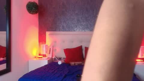 GABRIELA online show from February 4, 2025, 10:24 pm