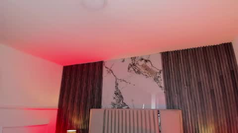 Gabriela Kassi online show from April 25, 2026, 1:41 pm