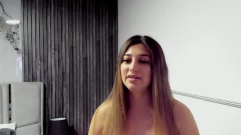 Gabriela Kassi online show from June 15, 2026, 11:34 am