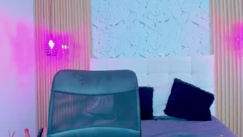 Gabriela Evans MS online show from February 12, 2025, 4:23 am