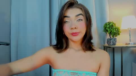 Gabriela Evans MS online show from May 6, 2026, 2:08 am