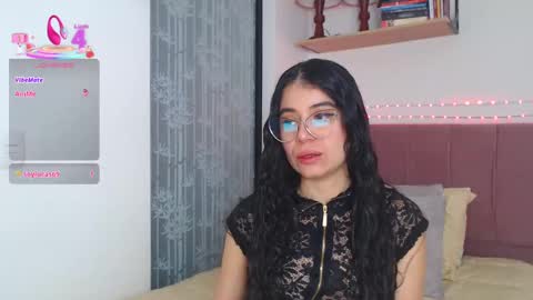 GabrielaRossa online show from September 10, 2025, 2:17 pm