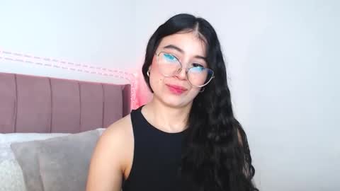 GabrielaRossa online show from April 27, 2026, 2:04 pm
