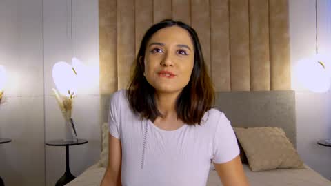 Snapshot of gabriella_wils chatting on June 8, 2026, 7:42 am Gabriella online show from June 8, 2026, 7:42 am