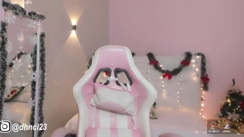 Snapshot of gabriellahoney18 chatting on December 5, 2024, 11:18 pm Gabriella online show from December 5, 2024, 11:18 pm