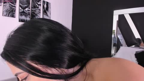 Snapshot of gabriellasmith_ chatting on October 27, 2025, 3:49 pm Gabriella Antonella online show from October 27, 2025, 3:49 pm