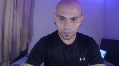 Gabriel online show from November 15, 2025, 9:43 pm