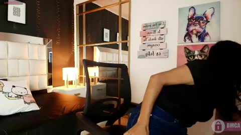 Gaby online show from April 26, 2026, 11:30 am