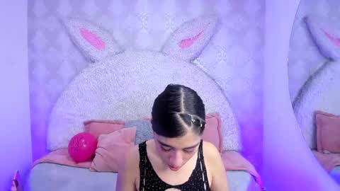Gaby online show from April 29, 2026, 7:53 pm