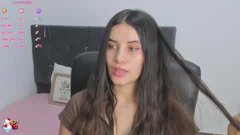 Gabriela online show from December 3, 2025, 11:36 pm