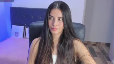 Gabriela online show from April 22, 2026, 10:44 pm