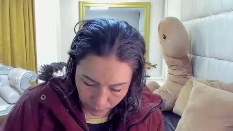 Snapshot of gaby_trent chatting on January 16, 2025, 10:10 am gabriela online show from January 16, 2025, 10:10 am