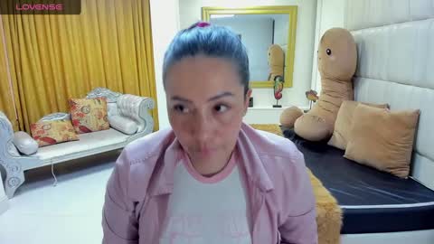 Snapshot of gaby_trent chatting on March 5, 2025, 6:56 pm gabriela online show from March 5, 2025, 6:56 pm