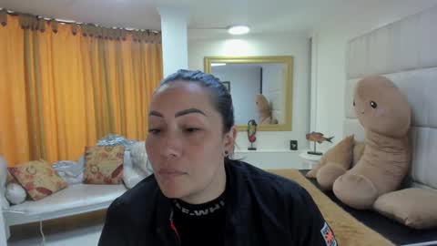 Snapshot of gaby_trent chatting on September 11, 2025, 3:23 pm gabriela online show from September 11, 2025, 3:23 pm