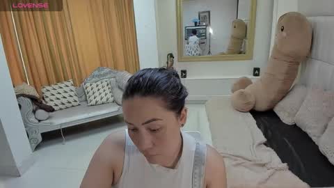 Snapshot of gaby_trent chatting on April 21, 2026, 4:34 pm gabriela online show from April 21, 2026, 4:34 pm