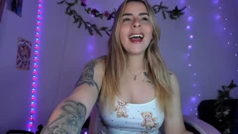 Snapshot of gaby_vandriel chatting on May 9, 2026, 1:33 am GABRIELA online show from May 9, 2026, 1:33 am