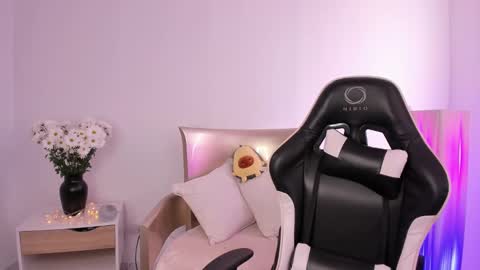 Snapshot of gaby_yummy chatting on February 25, 2025, 5:15 pm Gabriela online show from February 25, 2025, 5:15 pm