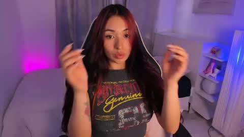 Gabriela online show from May 4, 2026, 7:10 pm