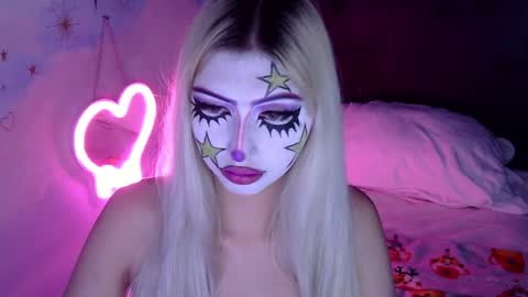 gabygumms online show from April 30, 2026, 12:11 pm
