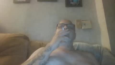 gadude45 online show from June 1, 2026, 12:23 am
