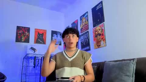 Snapshot of gaeloconner chatting on September 17, 2025, 2:13 am Gael Conner online show from September 17, 2025, 2:13 am