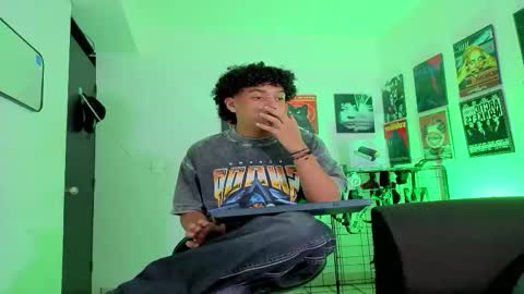 Snapshot of gaeloconner chatting on October 11, 2025, 3:17 am Gael Conner online show from October 11, 2025, 3:17 am