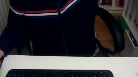 Snapshot of gagjno chatting on February 16, 2025, 9:16 pm gagjno online show from February 16, 2025, 9:16 pm