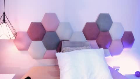 GahiaBelucci online show from March 11, 2026, 11:38 am