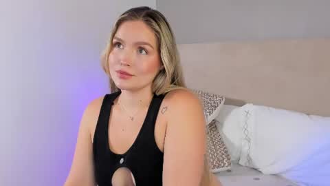 Gaia Baker  online show from July 31, 2026, 2:16 pm