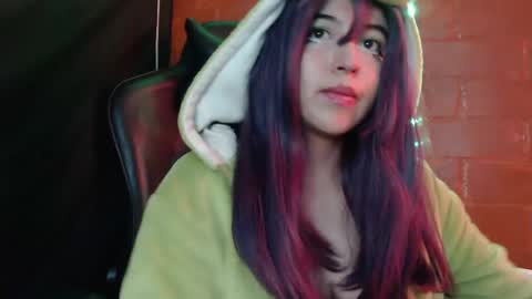 Snapshot of gakomenoshida chatting on February 6, 2025, 7:29 pm Kate 3 online show from February 6, 2025, 7:29 pm