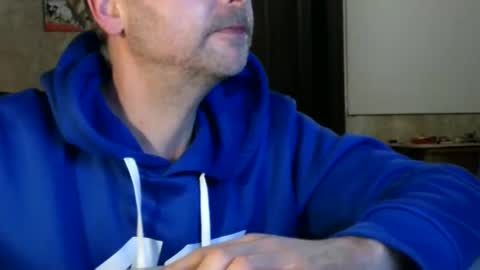 galadriel869 online show from February 27, 2026, 5:57 pm